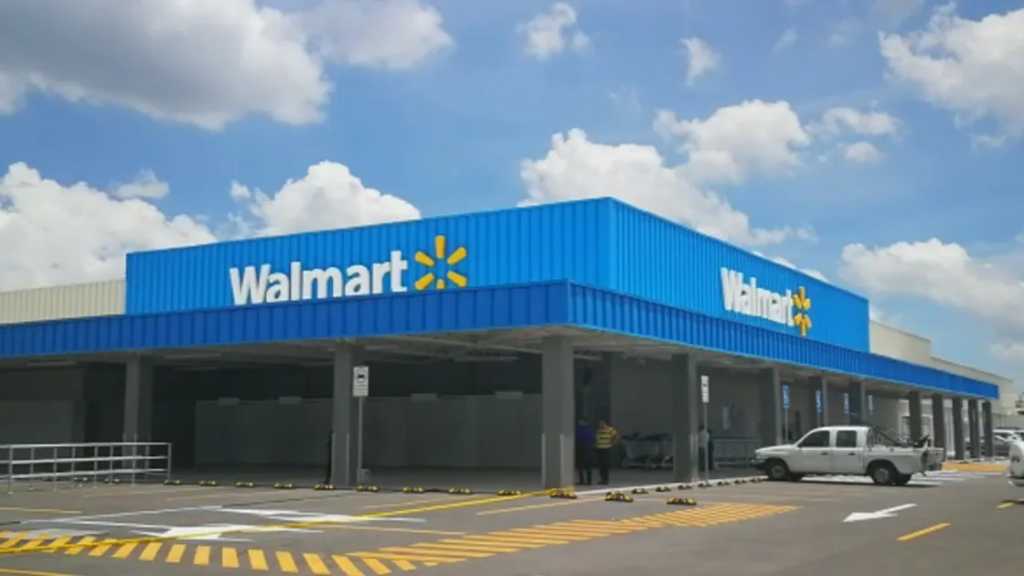 Walmart se suma la campaña “Alimenta el Espíritu Navideño”, impulsada por el Banco de Alimentos El Salvador, para familias de bajos recursos.