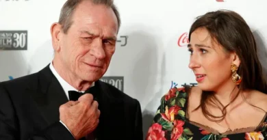 Muere Victoria Kafka Jones, hija del actor Tommy Lee Jones, al inicio de 2026