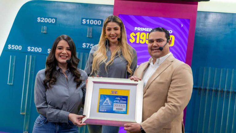 La Lotería Nacional, dedicó el sorteo LOTRA N.º 435 a la conmemoración del 46 aniversario del Aeropuerto Internacional de El Salvador.