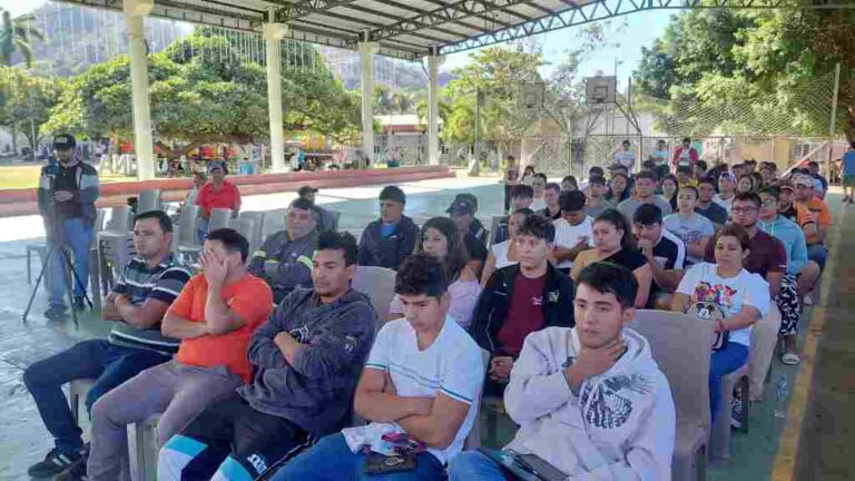 El Alcalde Martín Leiva, dijo que se busca reducir los accidentes de tránsito promover la seguridad vial continúa en su municipio.