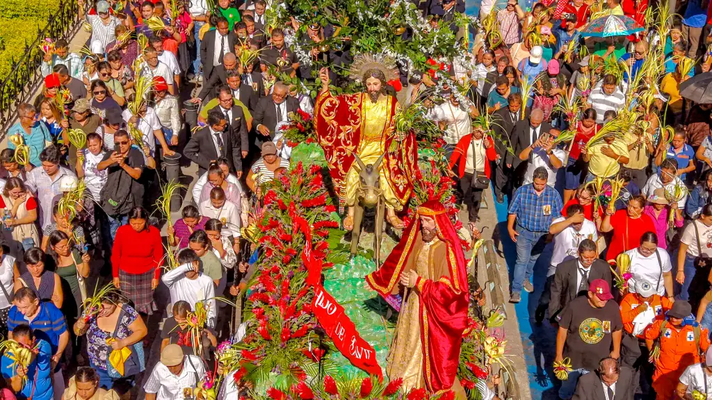 El Gobierno del Presidente Nayib Bukele, acompaña las actividades de Semana Santa, brindando protección y atención oportuna ante emergencias.