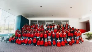 Los estudiantes son beneficiados para su formación desde parvularia hasta bachillerato, haciendo un total de 2,313 becas bac desde 2010.