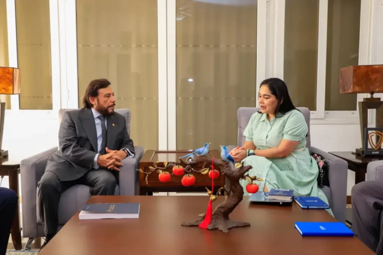 Vicepresidente Ulloa fortalece coordinación para proteger zonas de recarga hídrica