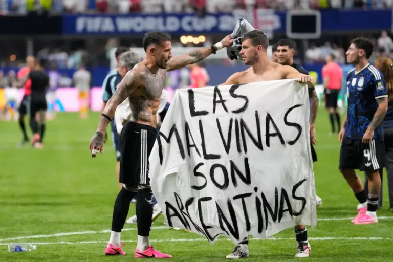 Investigan a Argentina por la pancarta de Malvinas y disturbios en el Mundial
